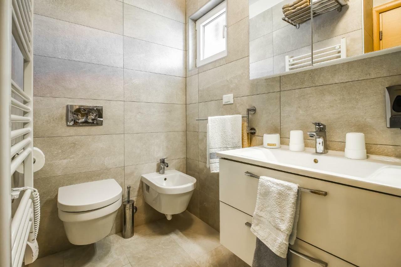 Saten Suite Apartment Near The Beach Porec Ngoại thất bức ảnh
