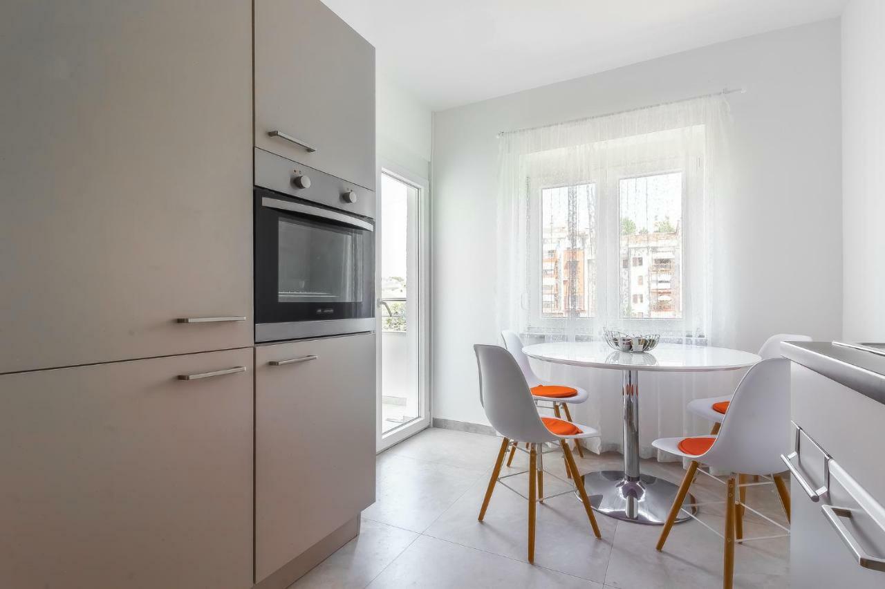 Saten Suite Apartment Near The Beach Porec Ngoại thất bức ảnh